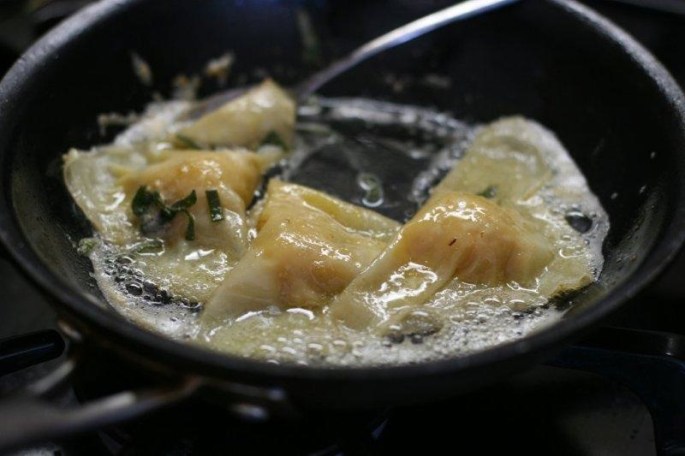 Frying Ravioli