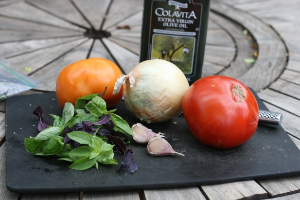 tomatoes basil garlic onions